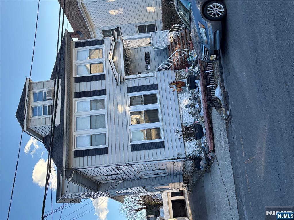 Homes for sale in Paterson, NJ | 66 Danforth Ave, Paterson, NJ 07501 | MLS# 25028584