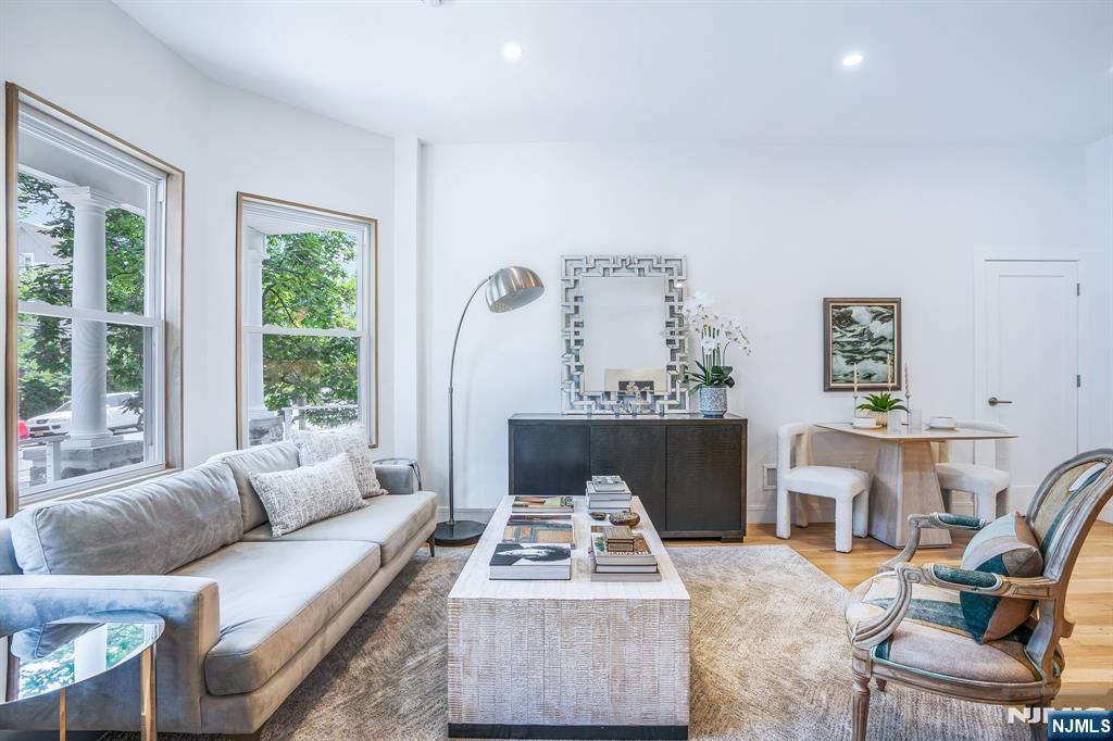 Homes for sale in Weehawken, NJ | 3 Bonn Pl #1, Weehawken, NJ 07086 | MLS# 25028670