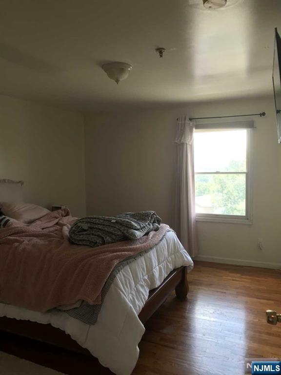 Homes for sale in Palisades Park, NJ | 118 Bergen Blvd #3A, Palisades Park, NJ 07650 | MLS# 25028689