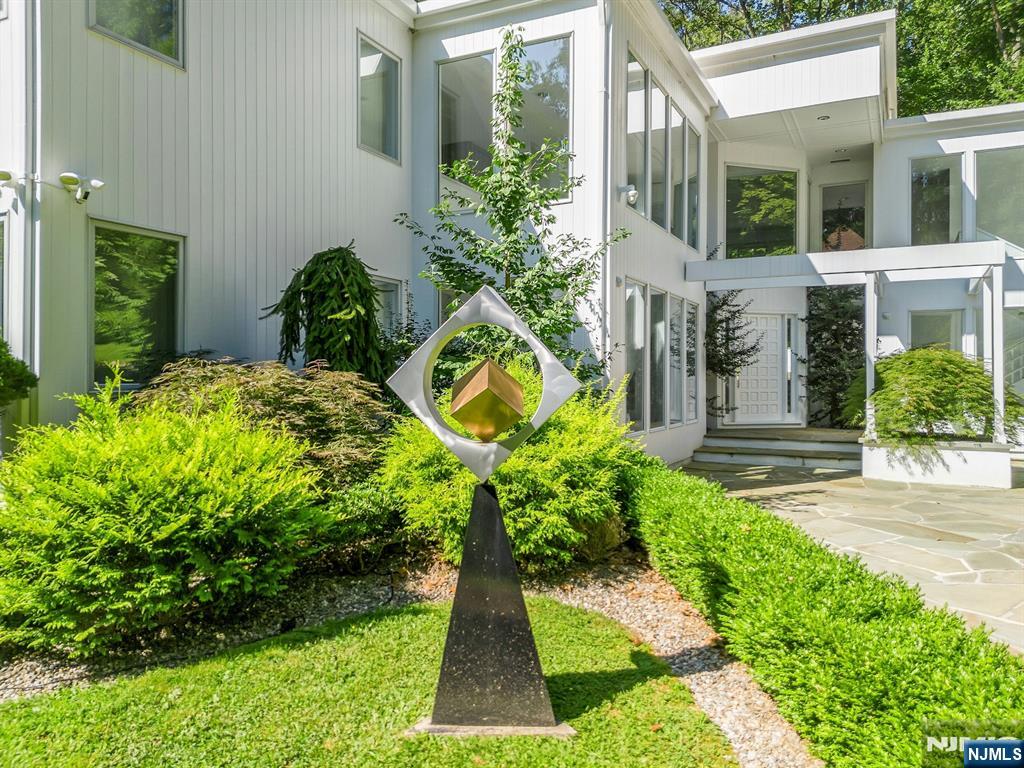 Homes for sale in Bernardsville, NJ | 40 Jockey Hollow Rd, Bernardsville, NJ 07924 | MLS# 25028692