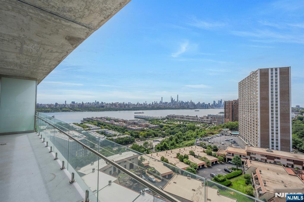 Homes for sale in Cliffside Park, NJ | 320 Adolphus Ave #1009A, Cliffside Park, NJ 07010 | MLS# 25028693