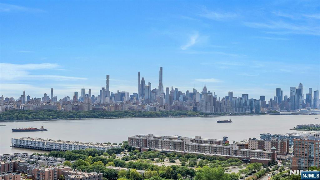 Homes for sale in Cliffside Park, NJ | 320 Adolphus Ave #1009A, Cliffside Park, NJ 07010 | MLS# 25028693