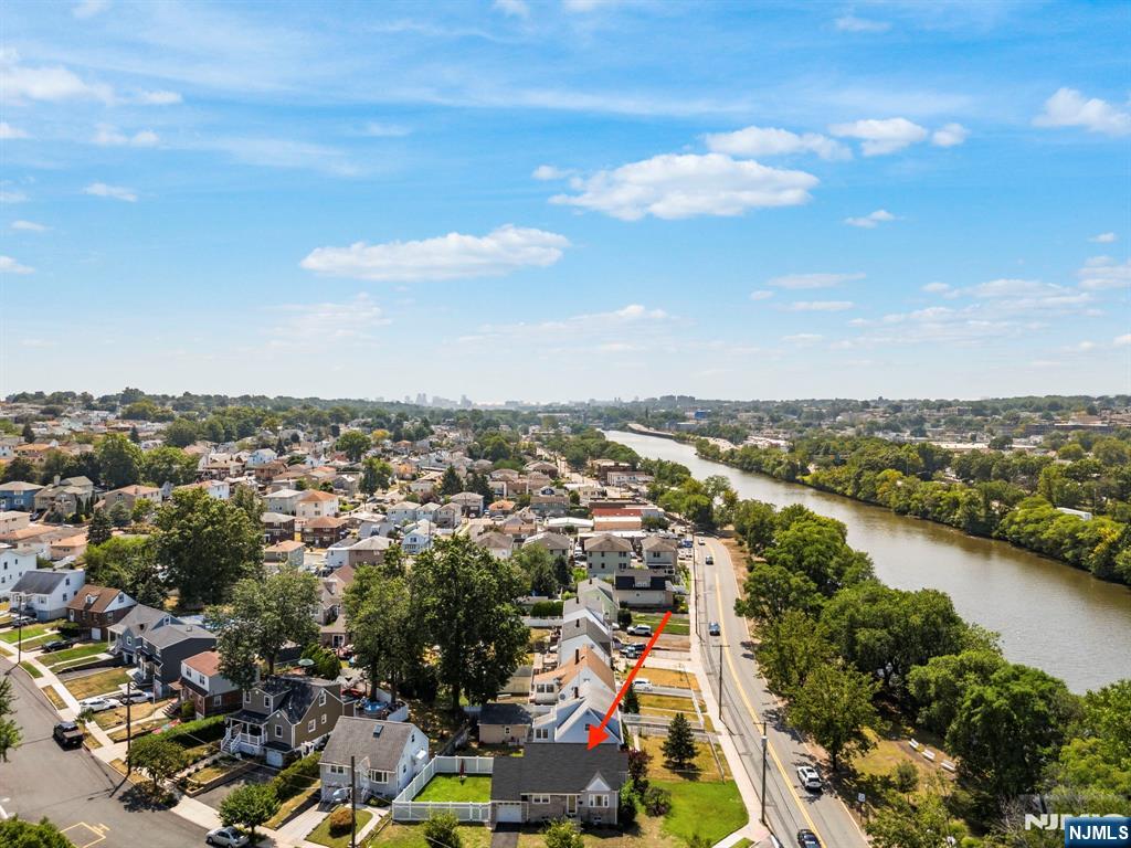 Homes for sale in North Arlington, NJ | 75 Birchwood Dr, North Arlington, NJ 07031 | MLS# 25028703