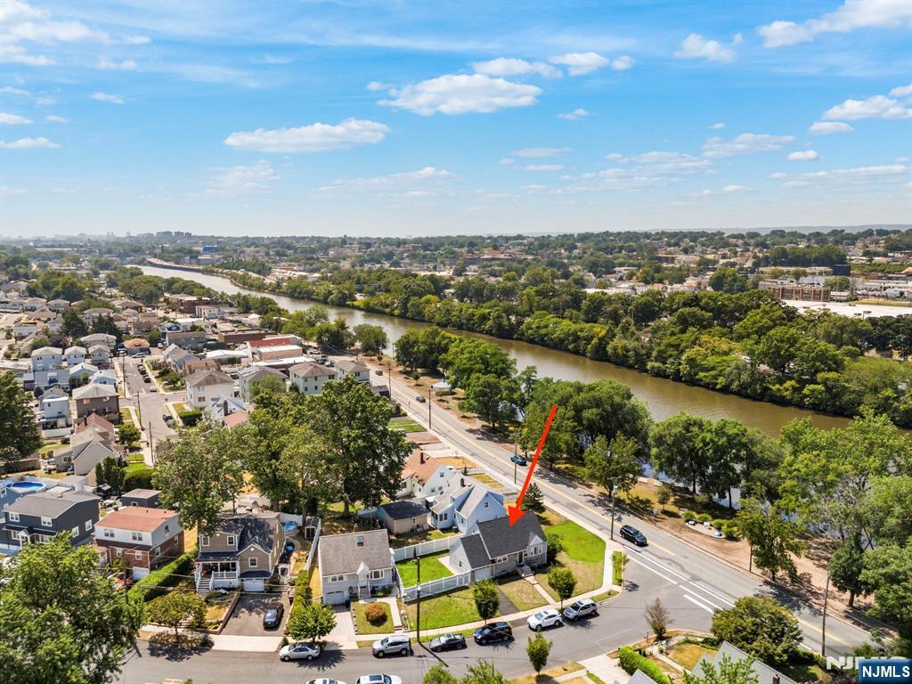 Homes for sale in North Arlington, NJ | 75 Birchwood Dr, North Arlington, NJ 07031 | MLS# 25028703