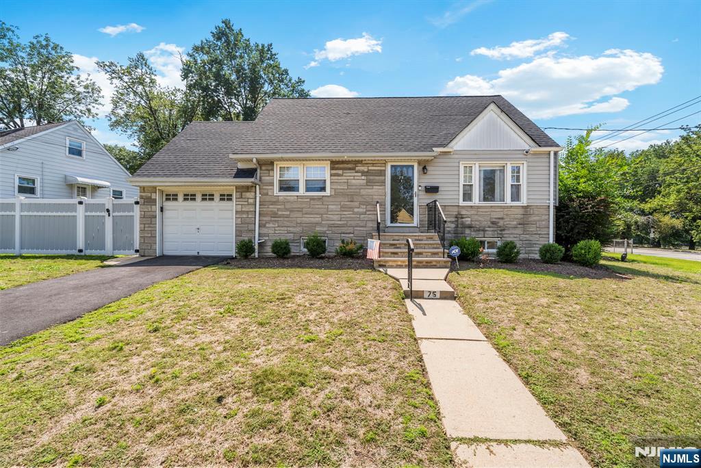 Homes for sale in North Arlington, NJ | 75 Birchwood Dr, North Arlington, NJ 07031 | MLS# 25028703