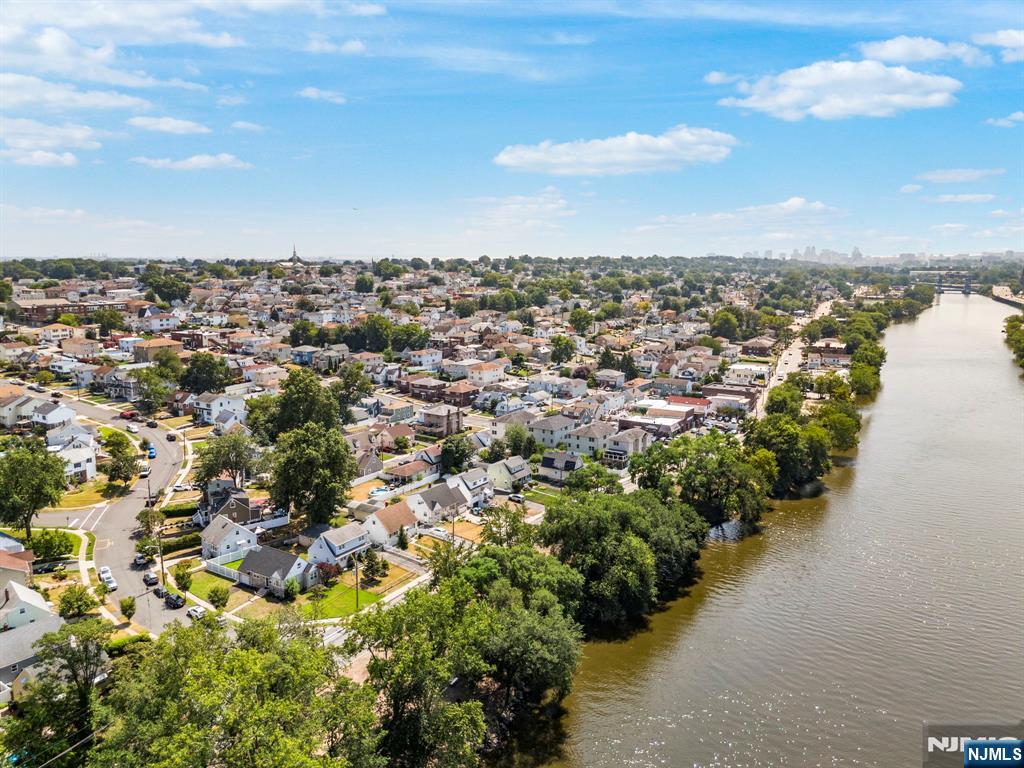 Homes for sale in North Arlington, NJ | 75 Birchwood Dr, North Arlington, NJ 07031 | MLS# 25028703