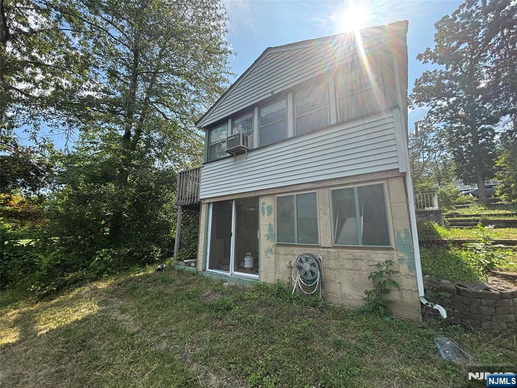 Homes for sale in West Milford, NJ | 117 Lake Park, West Milford, NJ 07421 | MLS# 25028704