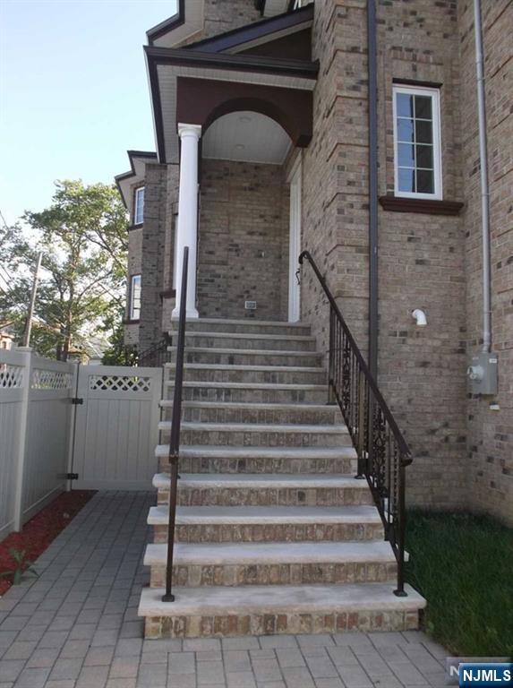 Homes for sale in Fort Lee, NJ | 811 Edgewood Ln #B, Fort Lee, NJ 07024 | MLS# 25028795