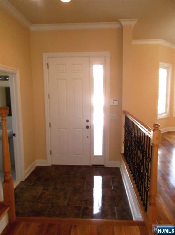 Homes for sale in Fort Lee, NJ | 811 Edgewood Ln #B, Fort Lee, NJ 07024 | MLS# 25028795