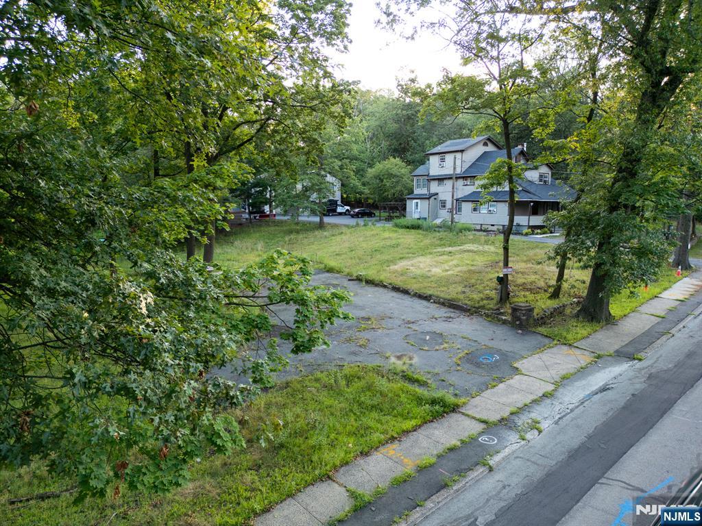 Homes for sale in West Orange, NJ | 730-732 Eagle Rock Ave, West Orange, NJ 07052 | MLS# 25028829