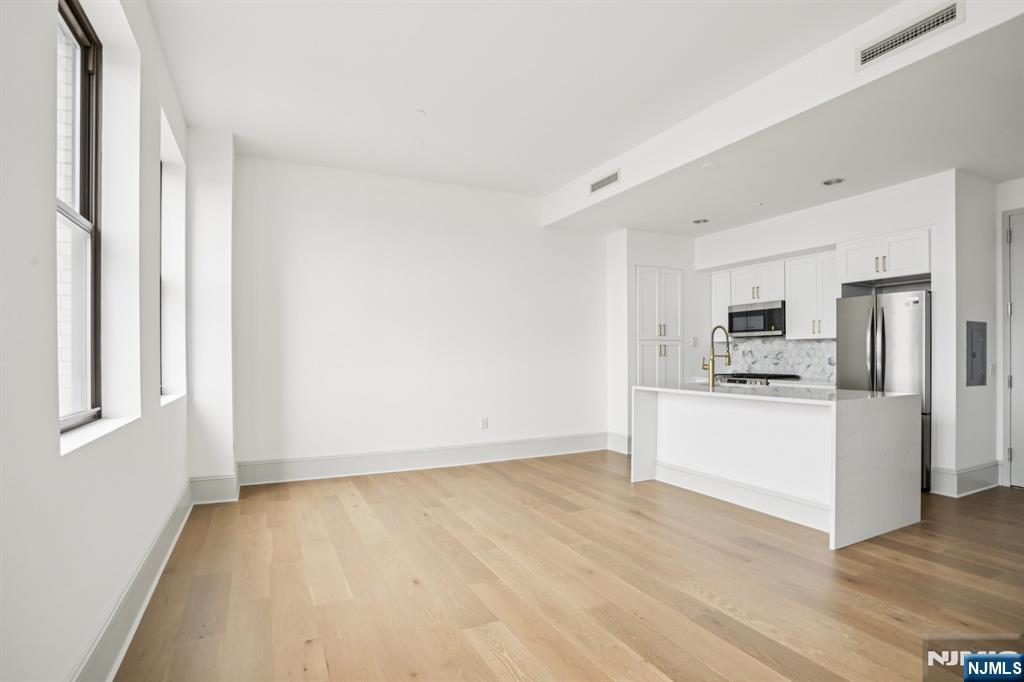 Homes for sale in Jersey City, NJ | 4 Beacon Way #900, Jersey City, NJ 07304 | MLS# 25028890