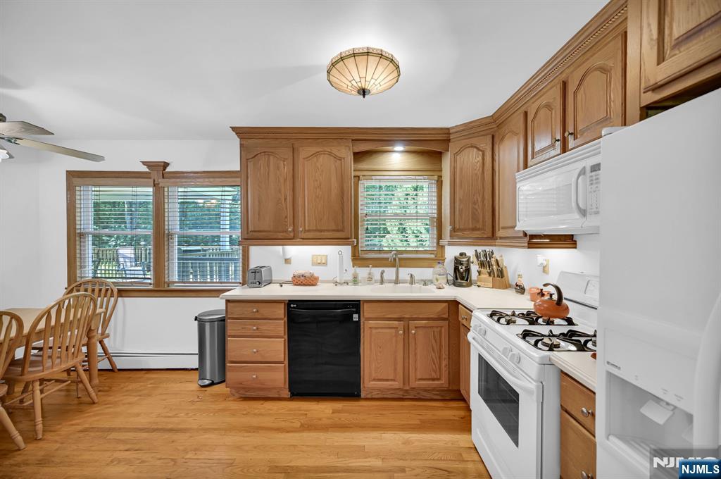 Homes for sale in West Milford, NJ | 145 Mountain Cir, West Milford, NJ 07480 | MLS# 25028905