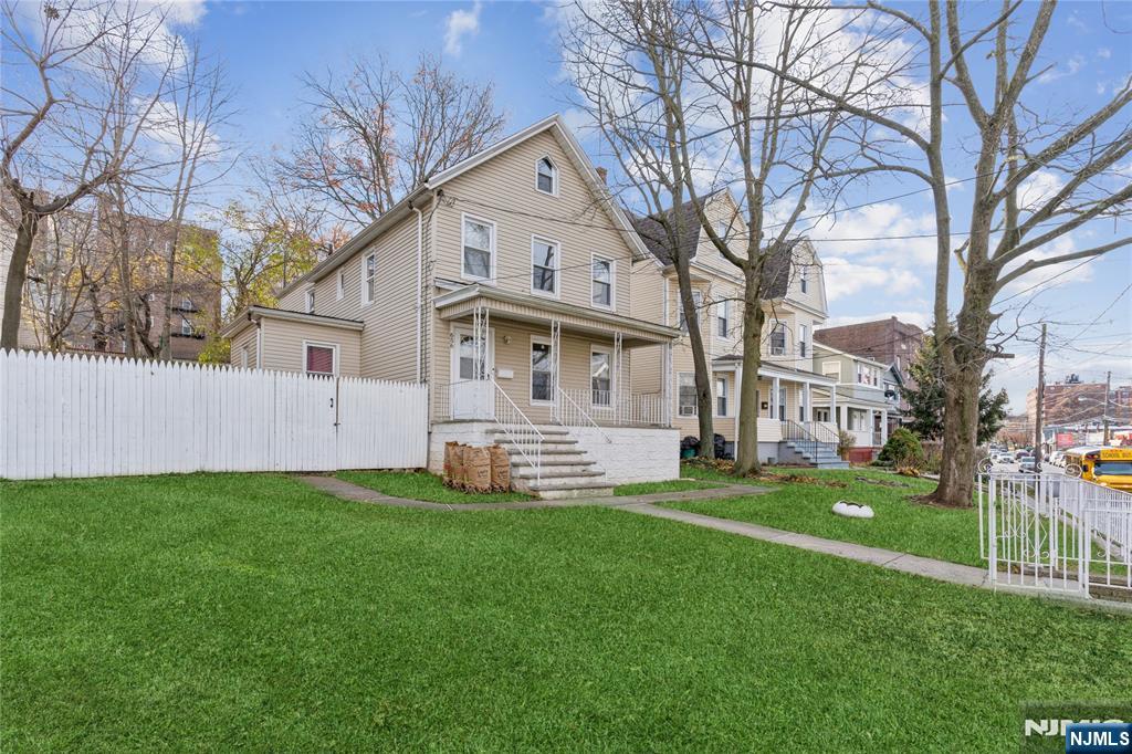 Homes for sale in Orange, NJ | 656 Scotland Rd, Orange, NJ 07050 | MLS# 25028935