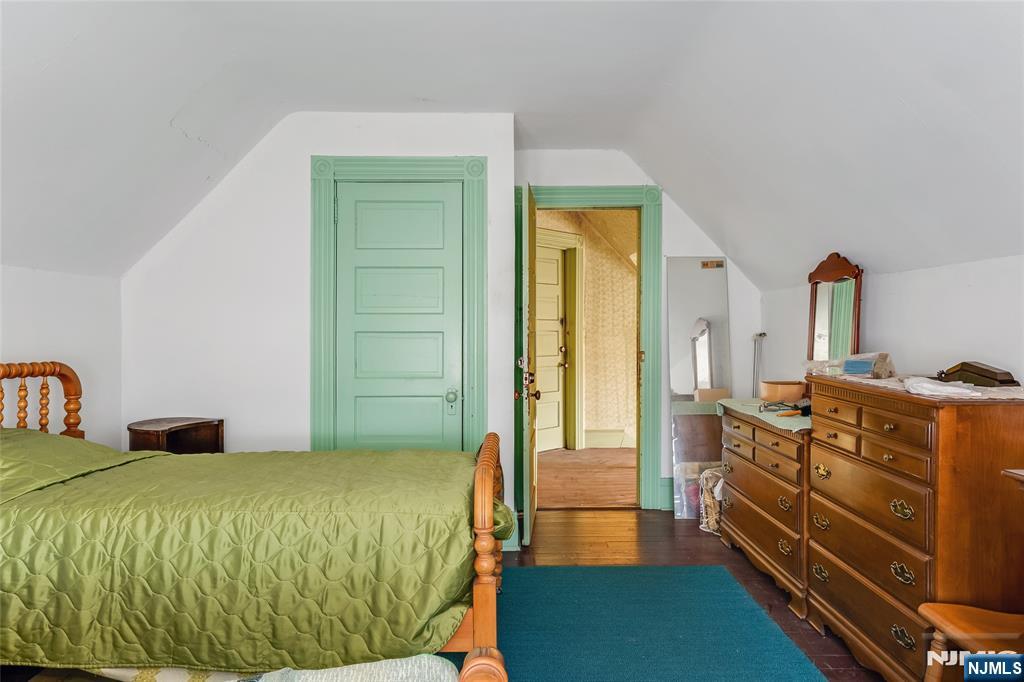 Homes for sale in Hackensack, NJ | 240 Hamilton Pl, Hackensack, NJ 07601 | MLS# 25028949