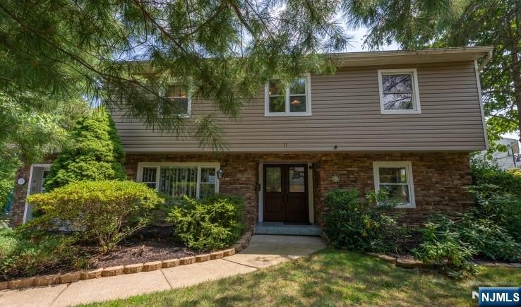 $748,000 Split Level