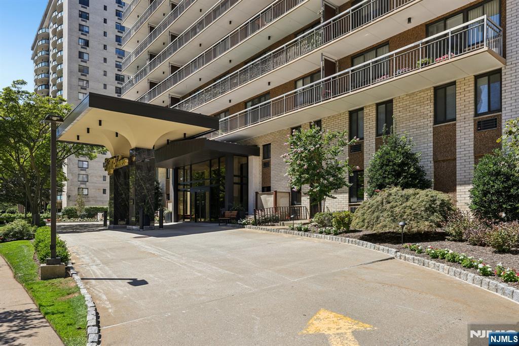 Homes for sale in Hackensack, NJ | 151 Prospect Ave #19E, Hackensack, NJ 07601 | MLS# 25028982