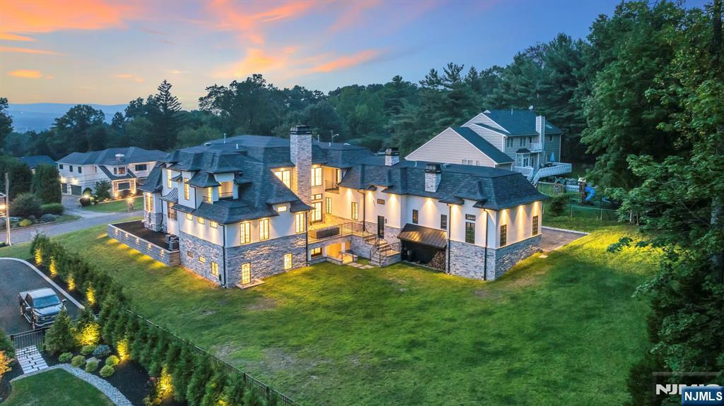 Homes for sale in North Caldwell, NJ | 12A Hamilton Dr West, North Caldwell, NJ 07006 | MLS# 25029004