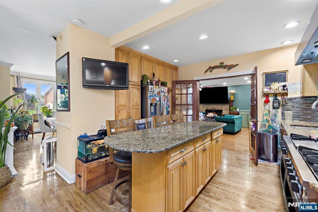 Homes for sale in Little Ferry, NJ | 89 Liberty St, Little Ferry, NJ 07643 | MLS# 25029027