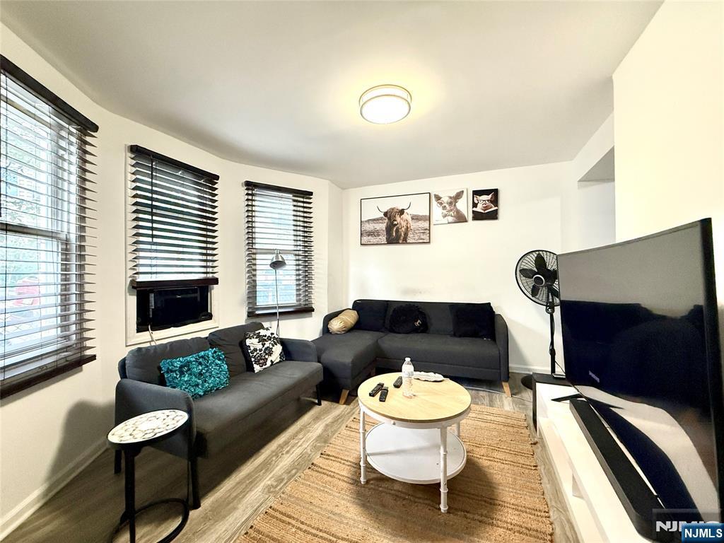 Homes for sale in Newark, NJ | 82 Palm St, Newark, NJ 07106 | MLS# 25029042