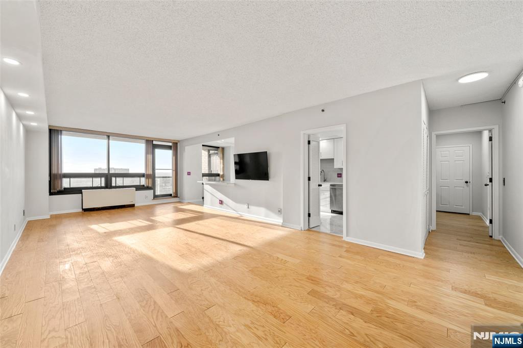 Homes for sale in Fort Lee, NJ | 800 Palisade Ave #1804, Fort Lee, NJ 07024 | MLS# 25029179