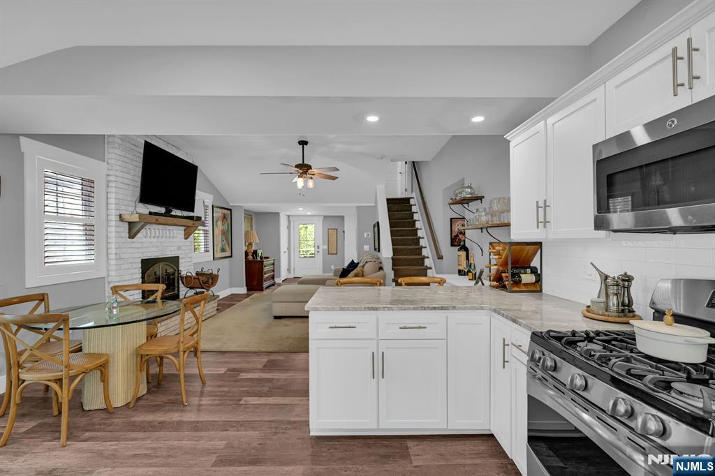 MLS Number 25029181 - 3 bed,2 bath, Residential Property for