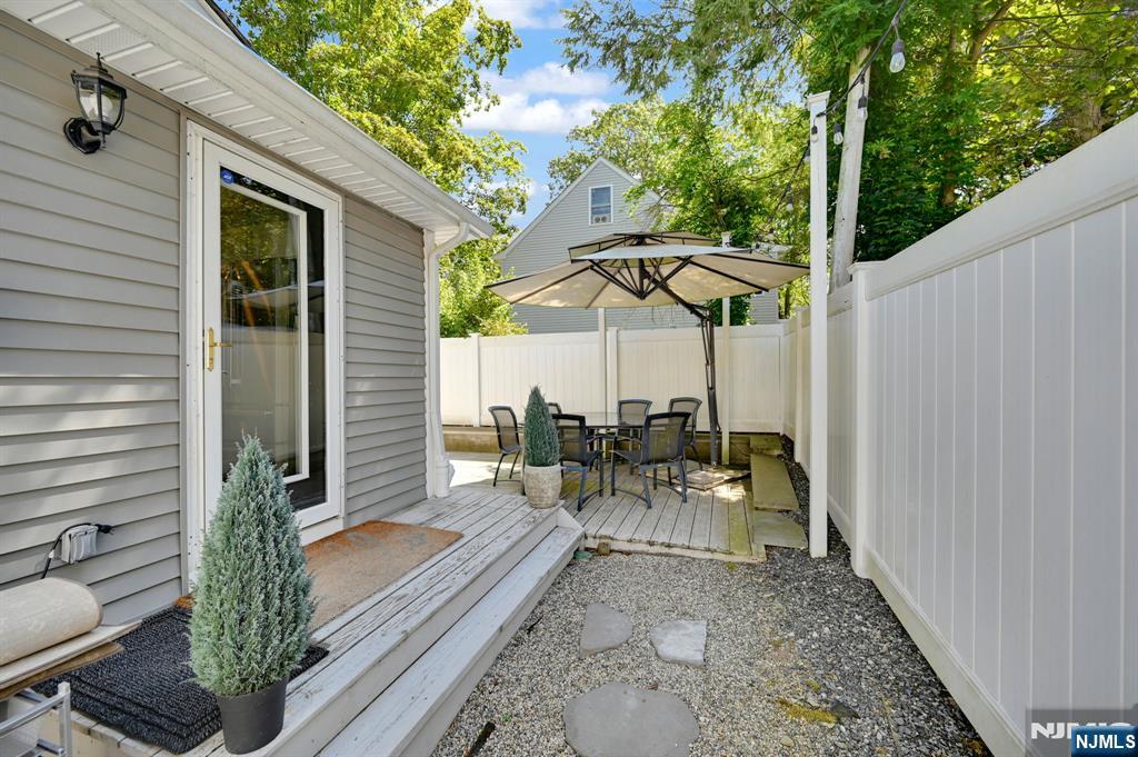 ユタッキーページ MLS Number 25029181 - 3 bed,2 bath, Residential Property for