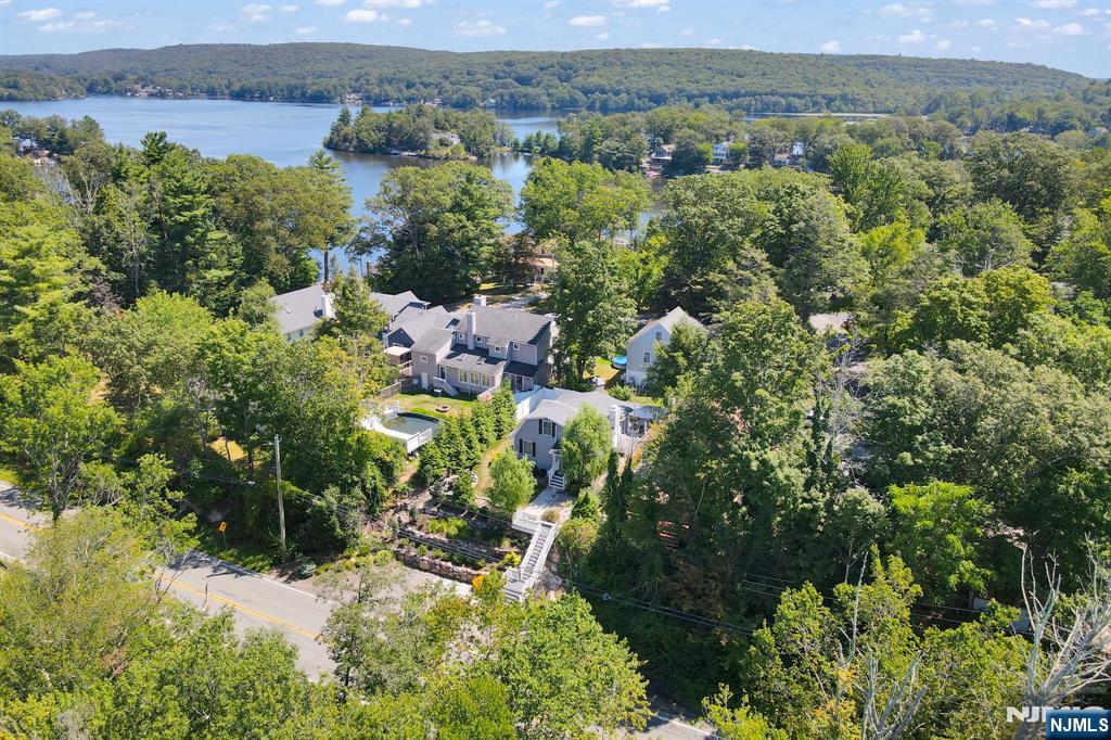 ユタッキーページ MLS Number 25029181 - 3 bed,2 bath, Residential Property for