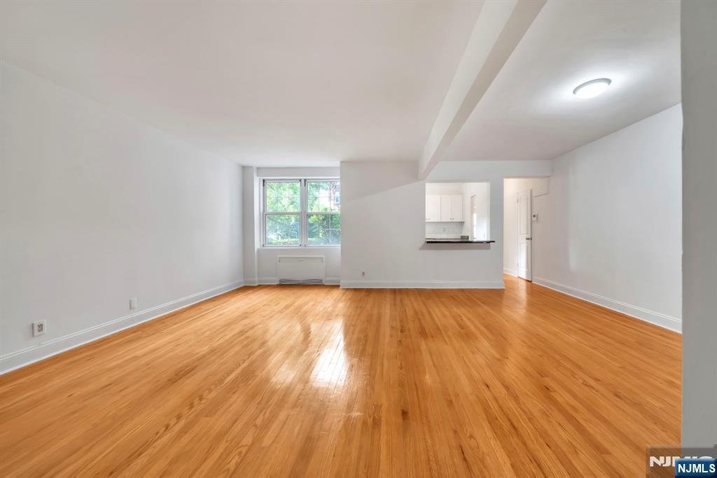 Homes for sale in Jersey City, NJ | 8450 Boulevard E #1E, Jersey City, NJ 07047 | MLS# 25029196