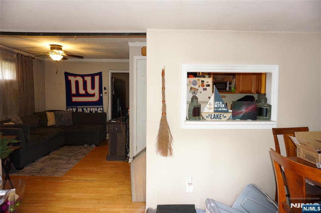 Homes for sale in Hopatcong, NJ | 2 Lincoln Trl, Hopatcong, NJ 07843 | MLS# 25029236