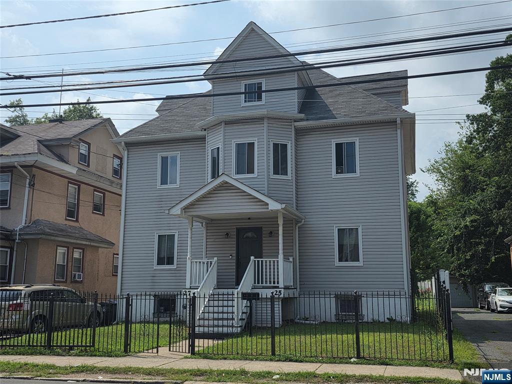$499,000 Colonial