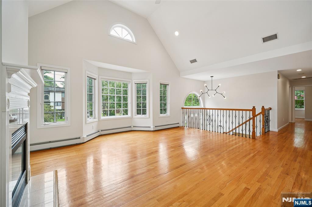 Homes for sale in Cresskill, NJ | 373 Piermont Rd, Cresskill, NJ 07626 | MLS# 25029428