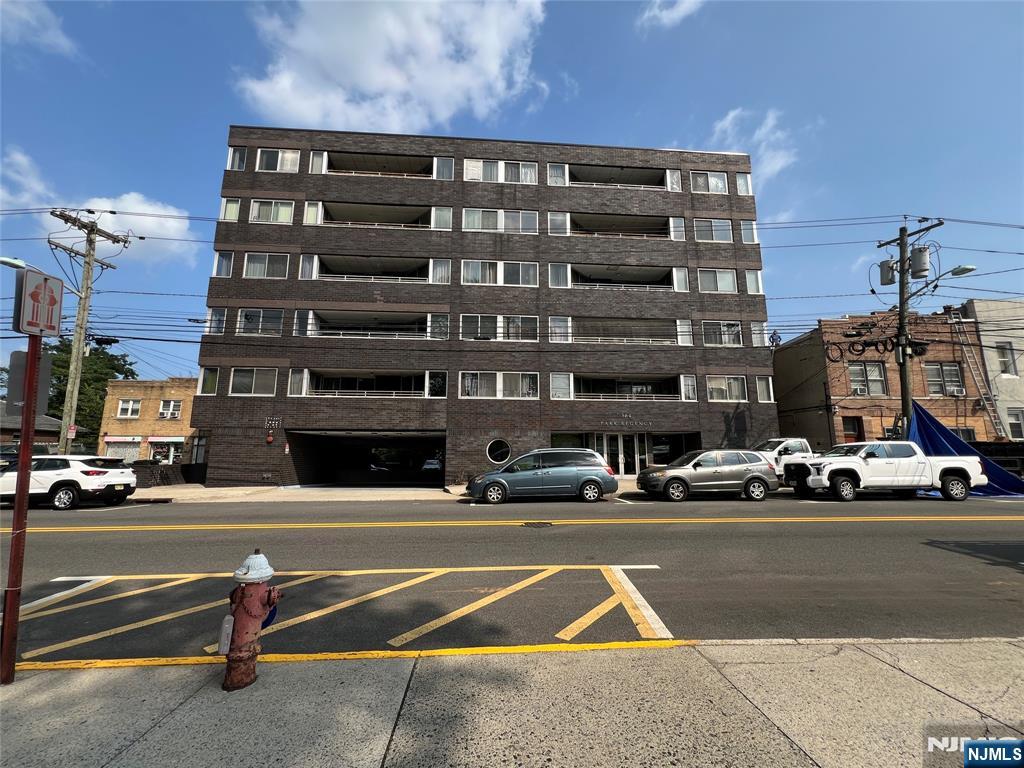 Homes for sale in Cliffside Park, NJ | 364 Palisade Ave #5B, Cliffside Park, NJ 07010 | MLS# 25029476