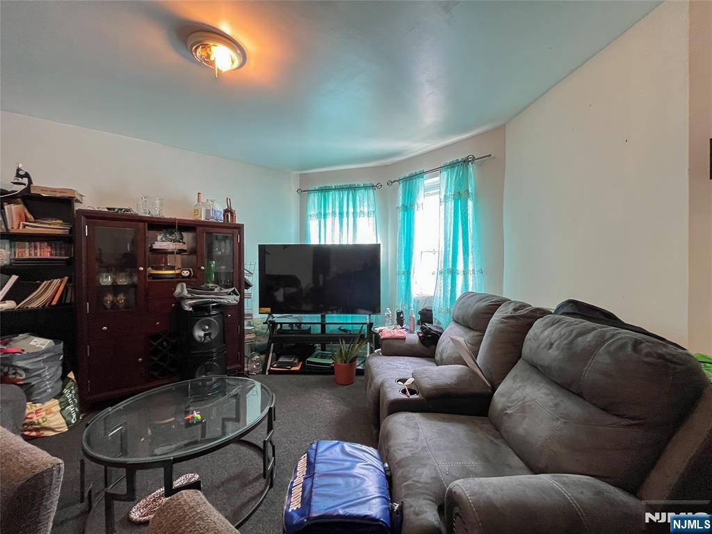 Homes for sale in Newark, NJ | 50 Halstead St, Newark, NJ 07106 | MLS# 25029500