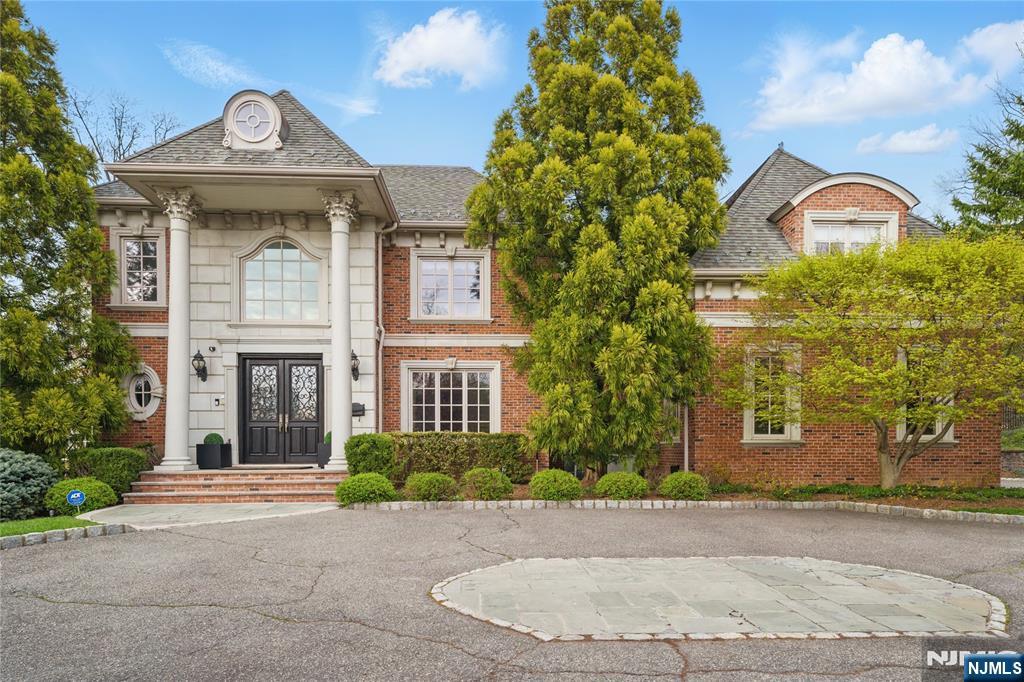 Homes for sale in Tenafly, NJ | 121 Churchill Rd, Tenafly, NJ 07670 | MLS# 25029502