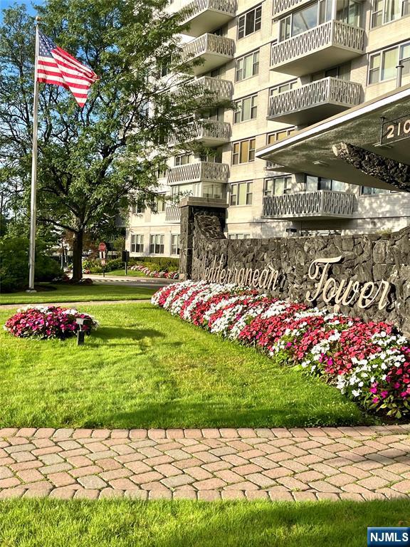 $219,000 Co-op