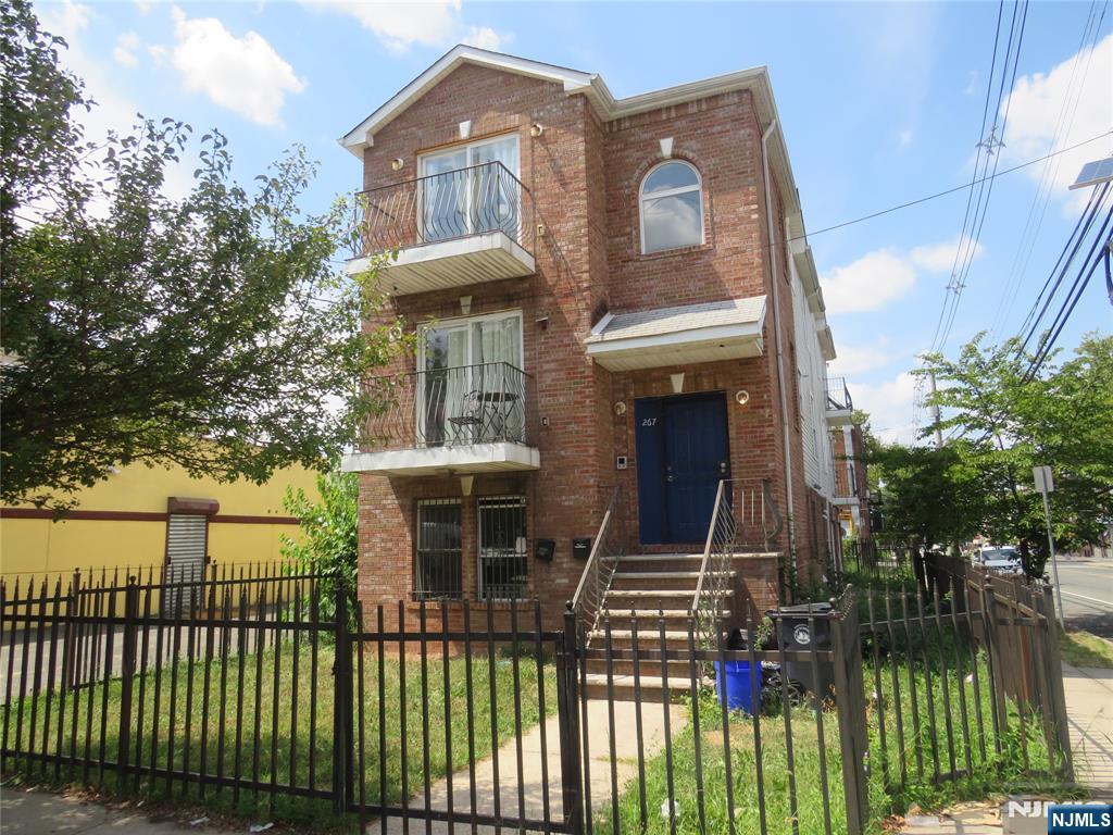 Homes for sale in Newark, NJ | 267 9th St, Newark, NJ 07103 | MLS# 25029566