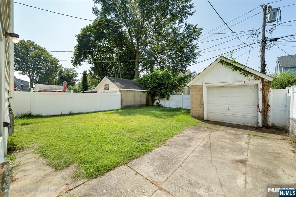 Homes for sale in Newark, NJ | 160 Goldsmith Ave, Newark, NJ 07112 | MLS# 25029612