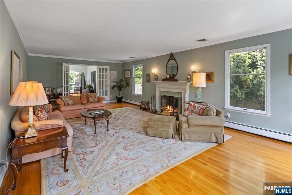 Homes for sale in Norwood, NJ | 110 Hazel Ct, Norwood, NJ 07648 | MLS# 25029664