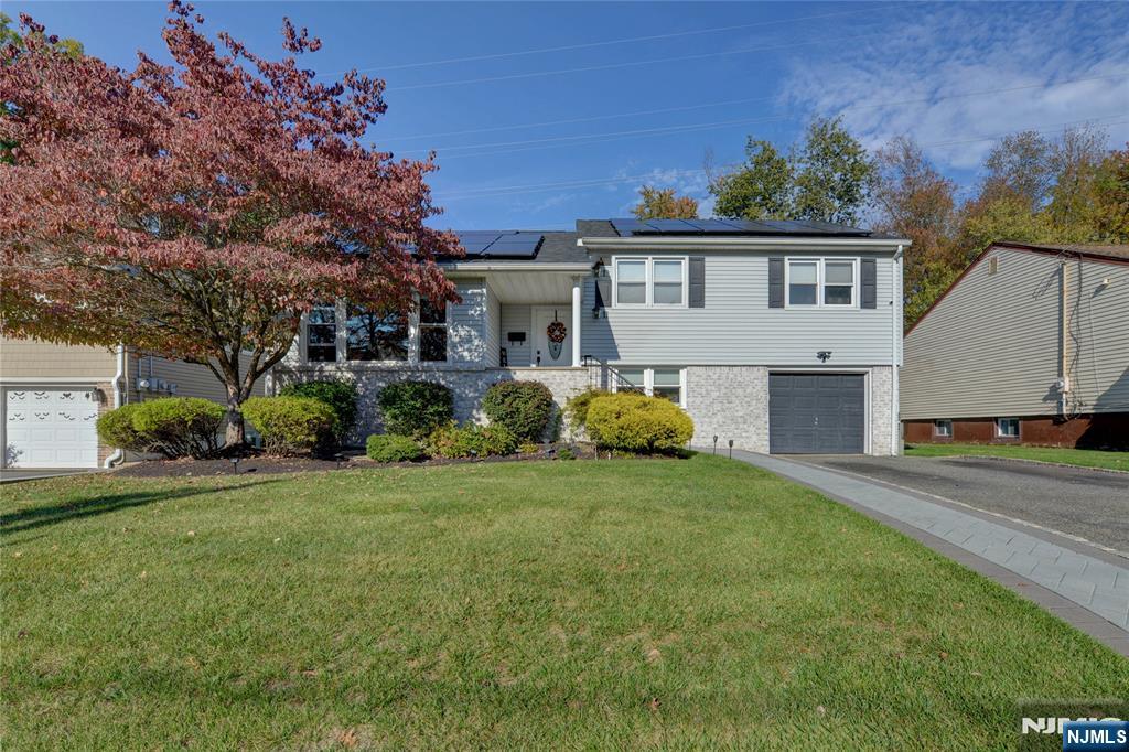 Homes for sale in West Orange, NJ | 11 Buckingham, West Orange, NJ 07052 | MLS# 25029688