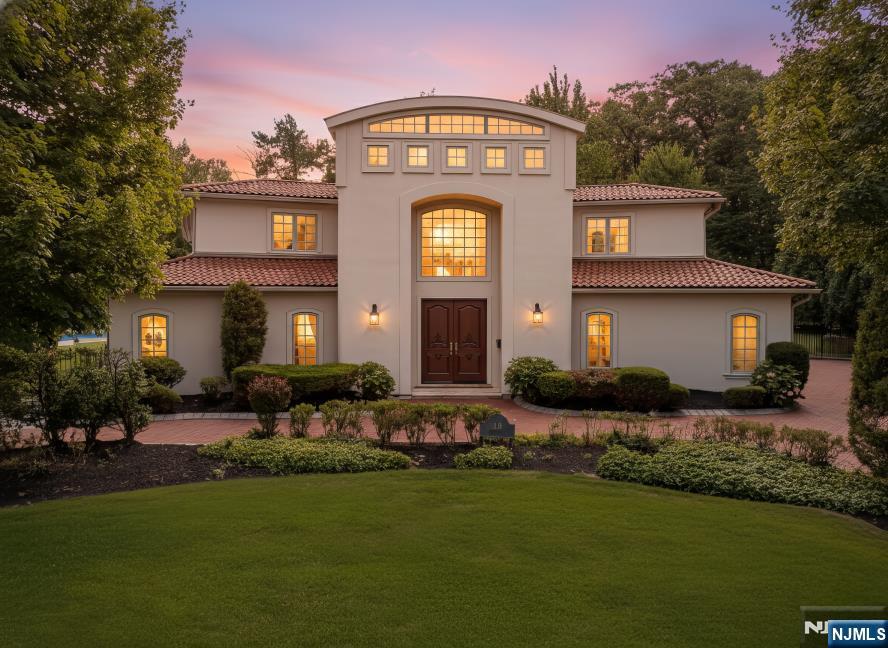 Homes for sale in Englewood Cliffs, NJ | 46 Jean Dr, Englewood Cliffs, NJ 07632 | MLS# 25029736