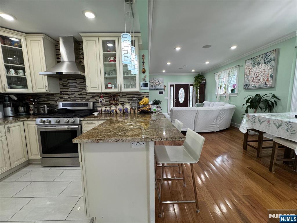 Homes for sale in Ridgefield Park, NJ | 17 Elm St, Ridgefield Park, NJ 07660 | MLS# 25029754