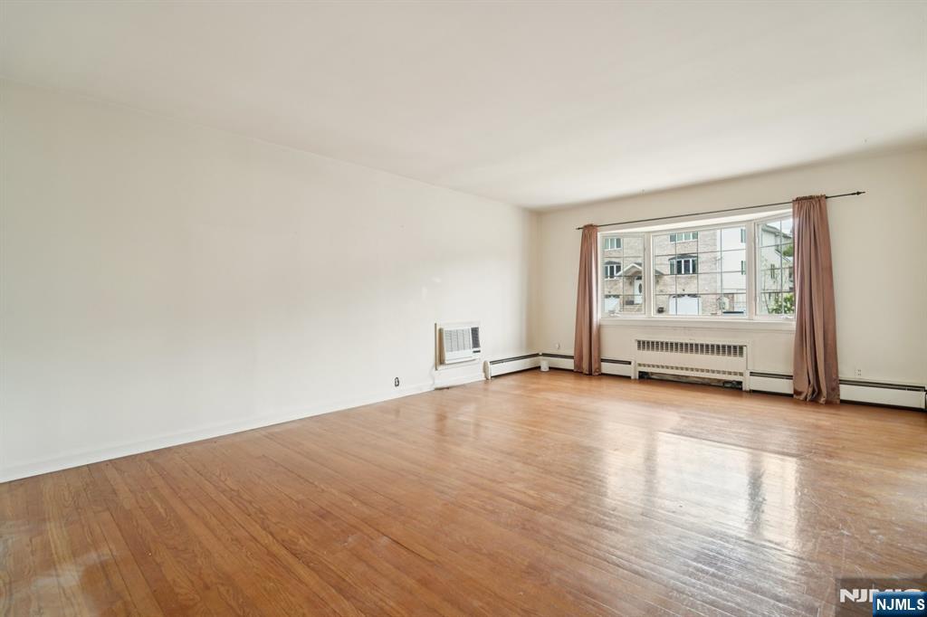 Homes for sale in Lyndhurst, NJ | 217 Mountain Way, Lyndhurst, NJ 07071 | MLS# 25029846