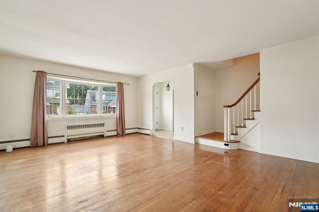 Homes for sale in Lyndhurst, NJ | 217 Mountain Way, Lyndhurst, NJ 07071 | MLS# 25029846