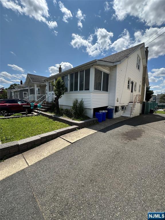 Homes for sale in Belleville, NJ | 55 Center St, Belleville, NJ 07109 | MLS# 25029926