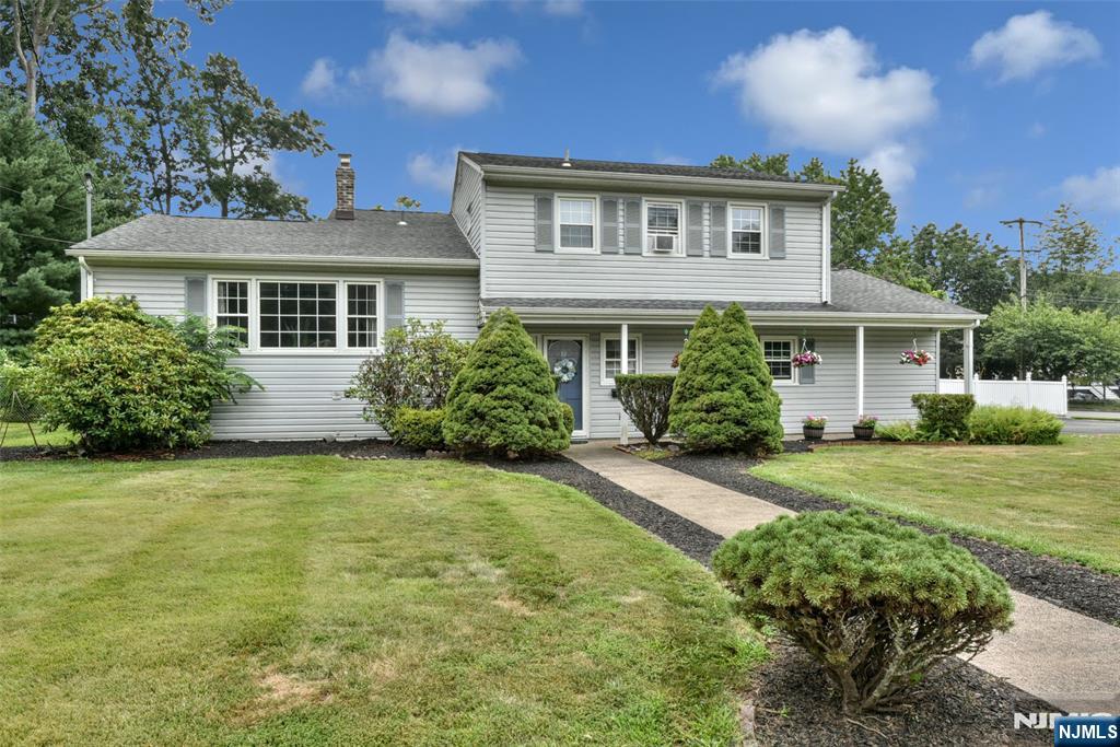 $769,000 Split Level