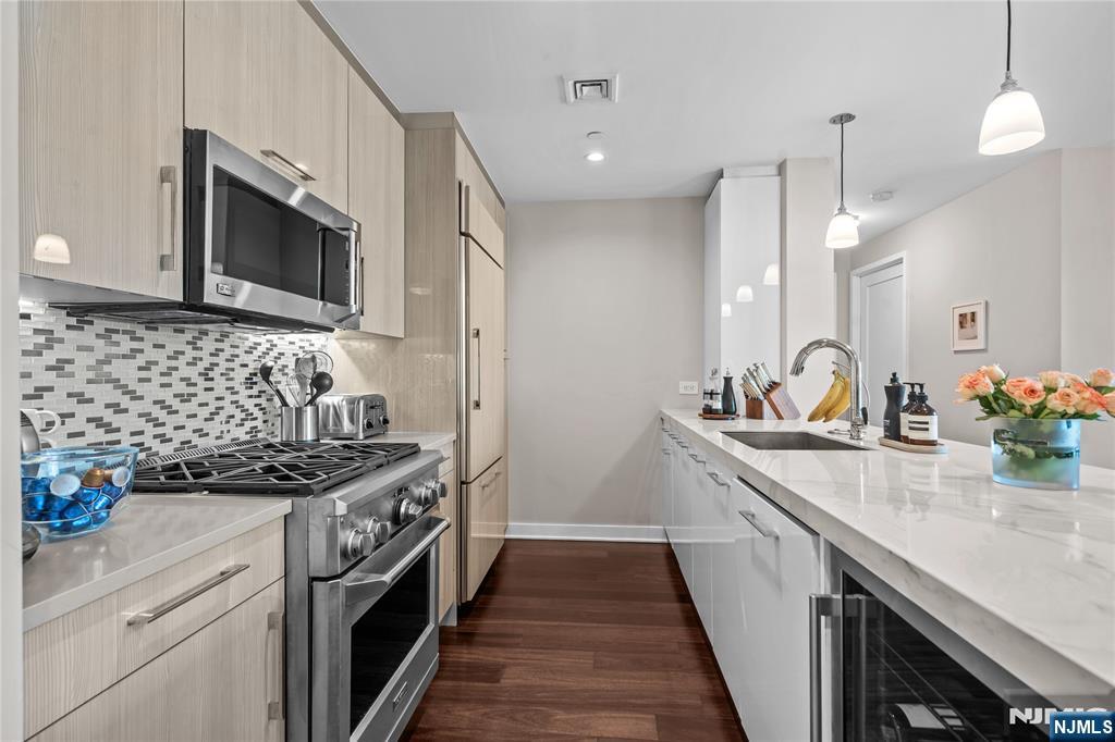 Homes for sale in Weehawken, NJ | 1200 Ave At Port Imperial #504, Weehawken, NJ 07086 | MLS# 25029983