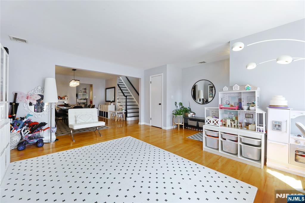 Homes for sale in Fort Lee, NJ | 2445 6Th St, Fort Lee, NJ 07024 | MLS# 25030001