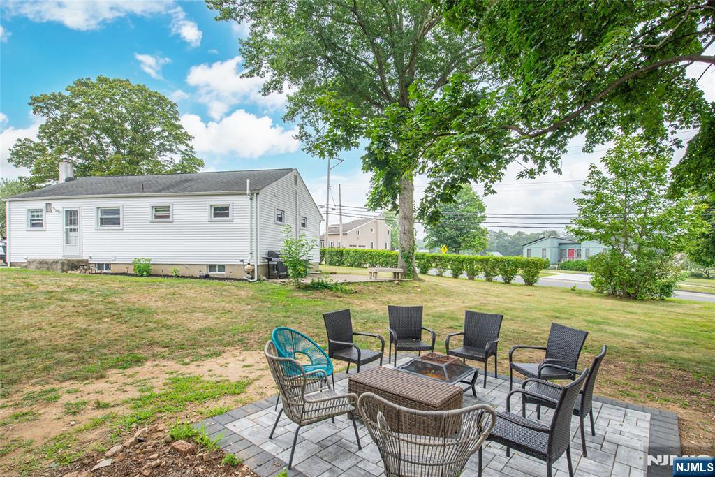 Homes for sale in Roxbury Township, NJ | 1 Gail Dr, Roxbury Township, NJ 07876 | MLS# 25030130