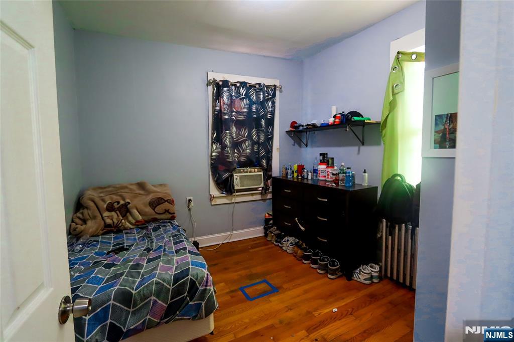 Homes for sale in Fairview, NJ | 398 Cliff St, Fairview, NJ 07022 | MLS# 25030168