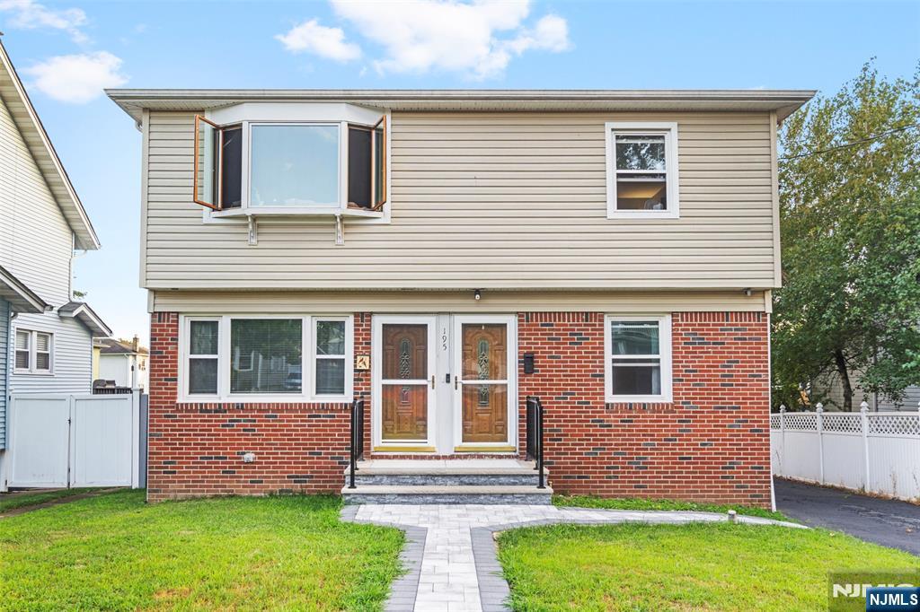 Homes for sale in Ridgefield Park, NJ | 195 Park St, Ridgefield Park, NJ 07660 | MLS# 25030186